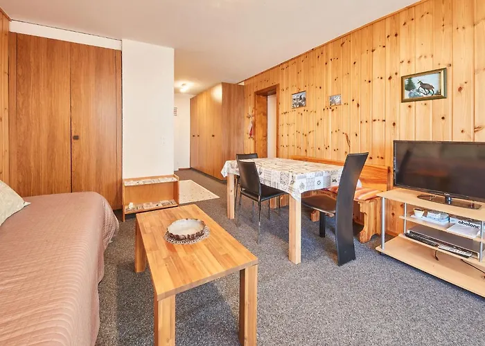 Greppon 306 By Interhome شقة